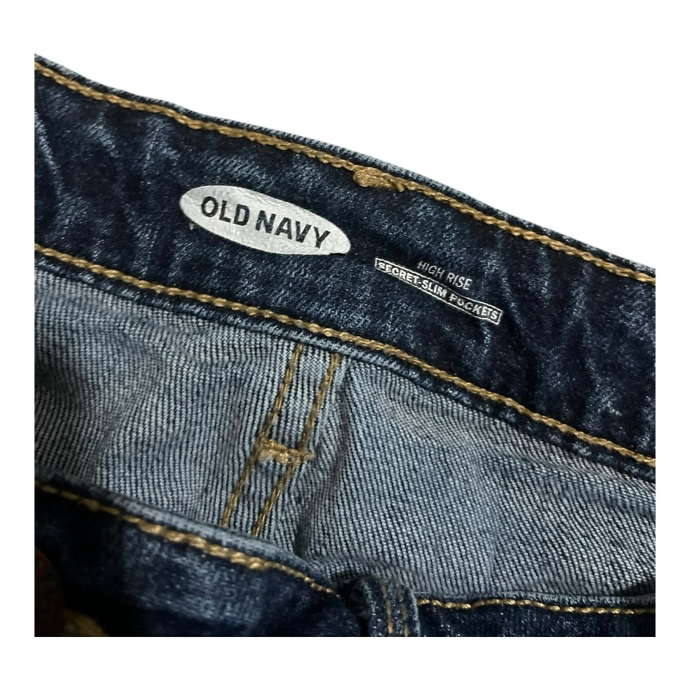 EUC Old Navy Denim Shorts, Womens Size 8, Blue - Picture 4 of 6